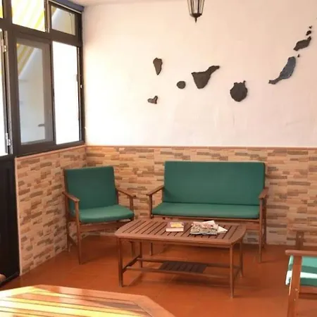 Tommy's House Vibbecanarias Playa Del Cura *